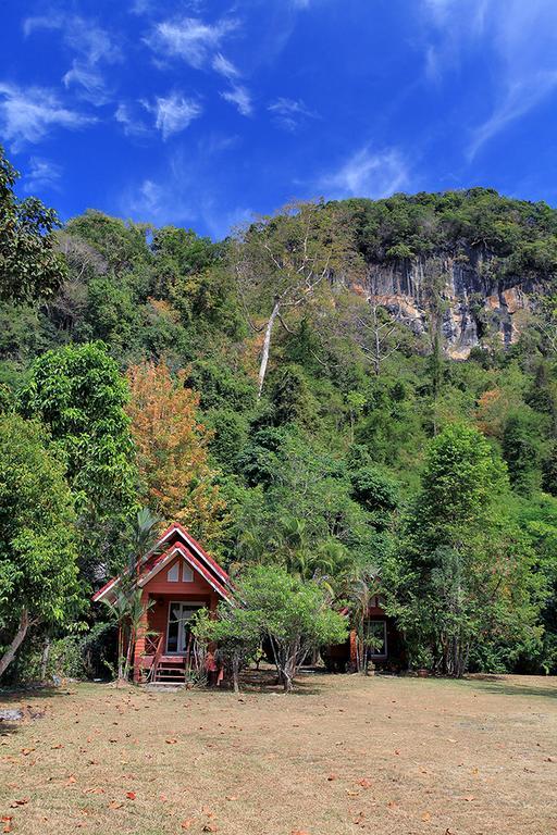 Langu Phupha Resort Satun Exteriér fotografie